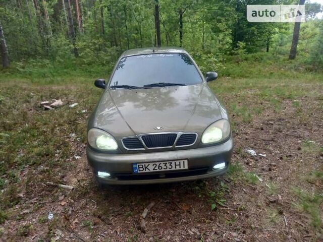 Деу Ланос, об'ємом двигуна 1.6 л та пробігом 285 тис. км за 2000 $, фото 1 на Automoto.ua