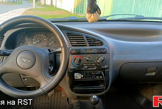 Дэу Ланос, объемом двигателя 1.5 л и пробегом 282 тыс. км за 1250 $, фото 1 на Automoto.ua