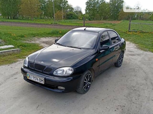 Дэу Ланос, объемом двигателя 1.5 л и пробегом 300 тыс. км за 1599 $, фото 1 на Automoto.ua