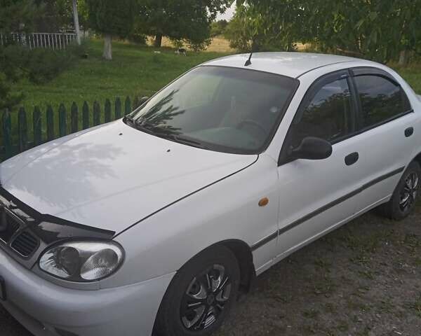 Дэу Ланос, объемом двигателя 1.4 л и пробегом 200 тыс. км за 1614 $, фото 1 на Automoto.ua