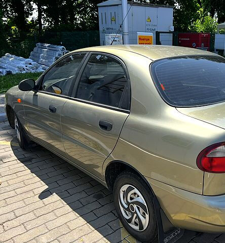 Дэу Ланос, объемом двигателя 1.5 л и пробегом 95 тыс. км за 1150 $, фото 1 на Automoto.ua