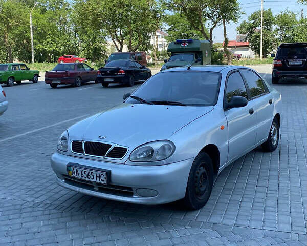 Дэу Ланос, объемом двигателя 1.5 л и пробегом 179 тыс. км за 1800 $, фото 1 на Automoto.ua