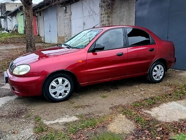 Дэу Ланос, объемом двигателя 1.5 л и пробегом 270 тыс. км за 1950 $, фото 1 на Automoto.ua