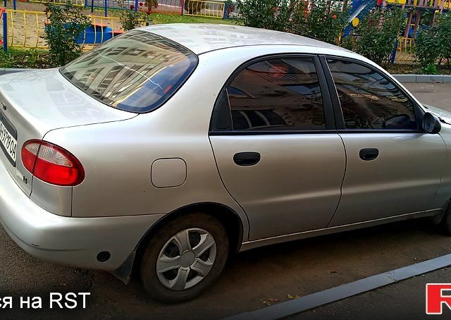 Деу Ланос, об'ємом двигуна 1.4 л та пробігом 300 тис. км за 1000 $, фото 1 на Automoto.ua