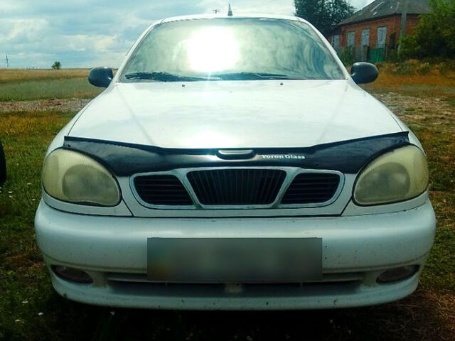 Дэу Ланос, объемом двигателя 1.4 л и пробегом 200 тыс. км за 2000 $, фото 1 на Automoto.ua