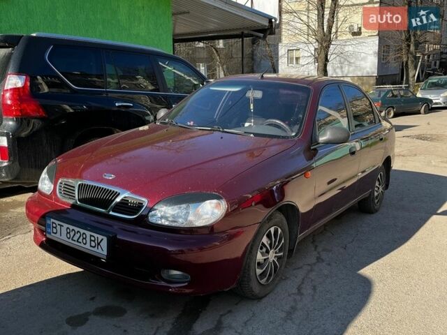 Дэу Ланос, объемом двигателя 1.5 л и пробегом 118 тыс. км за 3000 $, фото 1 на Automoto.ua