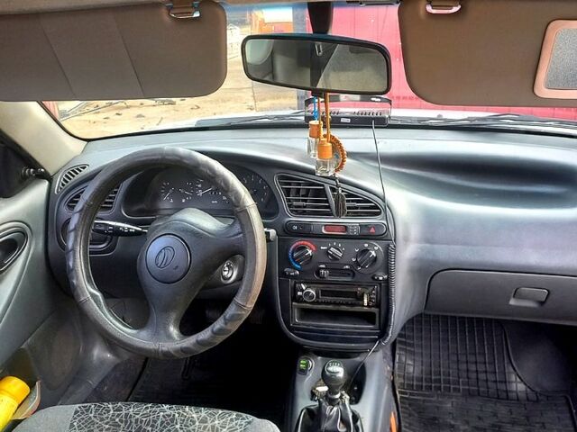 Дэу Ланос, объемом двигателя 1.5 л и пробегом 130 тыс. км за 2800 $, фото 1 на Automoto.ua