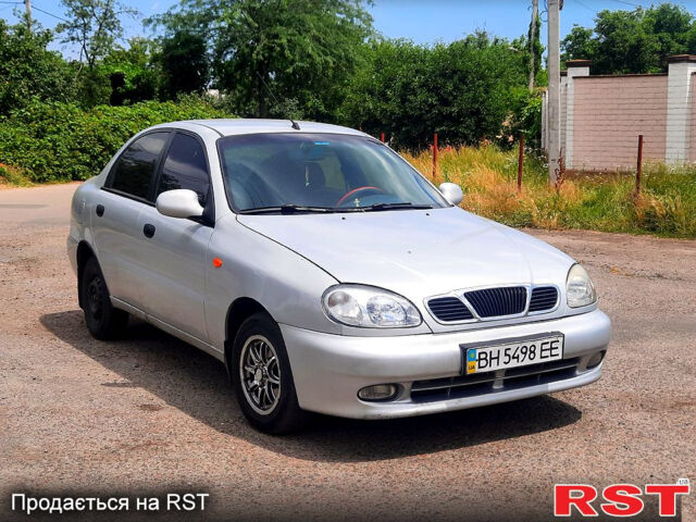 Дэу Ланос, объемом двигателя 1.5 л и пробегом 300 тыс. км за 2200 $, фото 1 на Automoto.ua