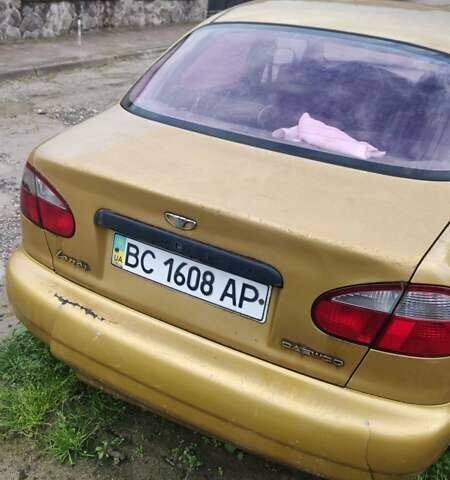 Желтый Дэу Ланос, объемом двигателя 1.5 л и пробегом 90 тыс. км за 1000 $, фото 1 на Automoto.ua