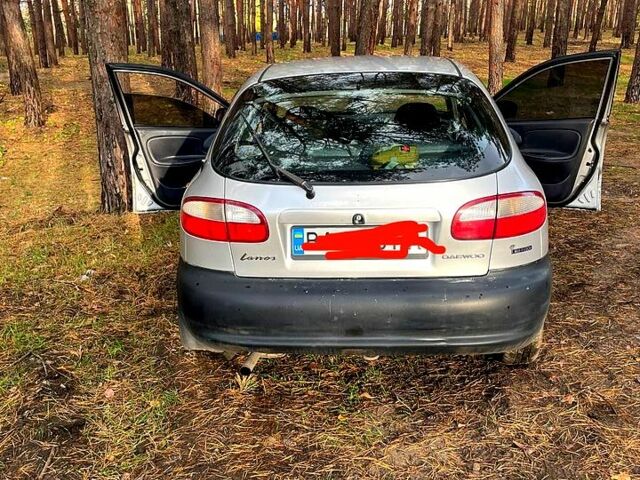 Дэу Ланос 1998 в Кропивницком (Кировограде) на Automoto.ua Серый Дэу Ланос, объемом двигателя 1.5 л и пробегом 0 тыс. км за 1800 $, фото 1 на Automoto.ua