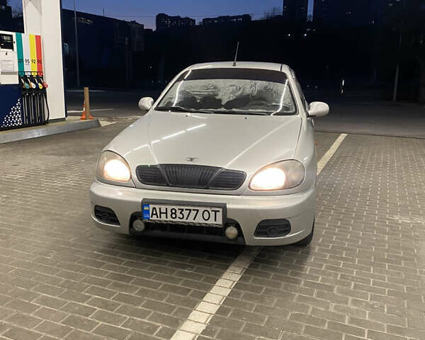 Серый Дэу Ланос, объемом двигателя 1.5 л и пробегом 240 тыс. км за 2250 $, фото 1 на Automoto.ua