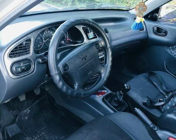 Серый Дэу Ланос, объемом двигателя 1.5 л и пробегом 143 тыс. км за 2750 $, фото 1 на Automoto.ua