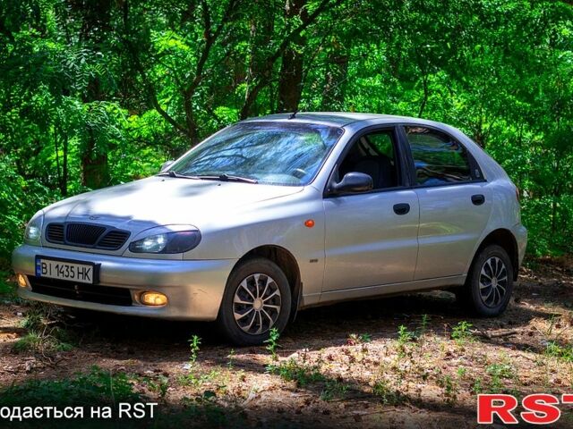 Серый Дэу Ланос, объемом двигателя 1.5 л и пробегом 250 тыс. км за 2400 $, фото 1 на Automoto.ua