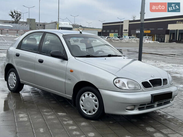 Серый Дэу Ланос, объемом двигателя 1.5 л и пробегом 180 тыс. км за 2499 $, фото 1 на Automoto.ua