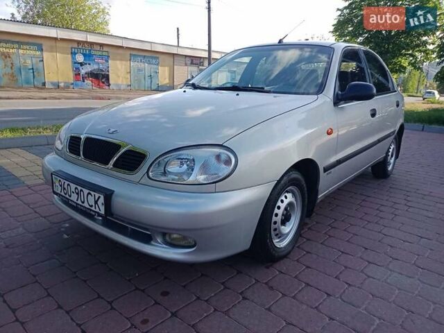 Дэу Ланос 2004 в Полтаве на Automoto.ua Серый Дэу Ланос, объемом двигателя 1.5 л и пробегом 145 тыс. км за 2850 $, фото 1 на Automoto.ua
