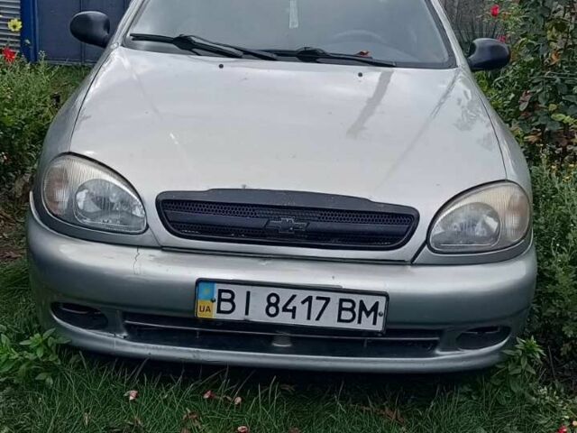 Серый Дэу Ланос, объемом двигателя 1.5 л и пробегом 200 тыс. км за 2000 $, фото 1 на Automoto.ua