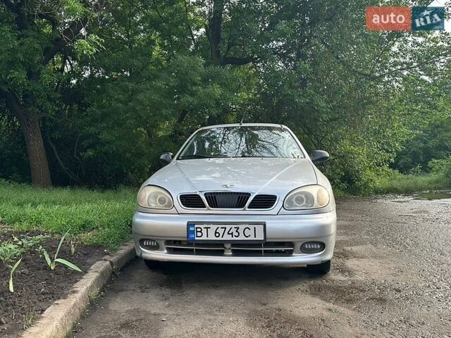 Серый Дэу Ланос, объемом двигателя 1.5 л и пробегом 184 тыс. км за 2300 $, фото 1 на Automoto.ua