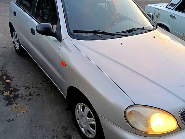 Серый Дэу Ланос, объемом двигателя 1.5 л и пробегом 99 тыс. км за 2800 $, фото 1 на Automoto.ua