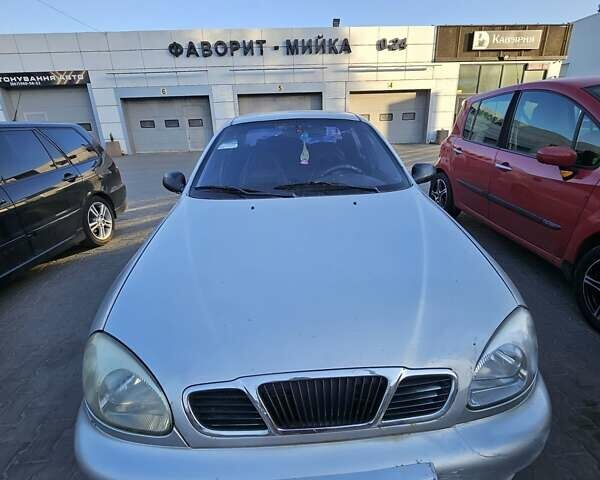 Серый Дэу Ланос, объемом двигателя 1.6 л и пробегом 222 тыс. км за 1200 $, фото 1 на Automoto.ua