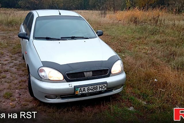 Серый Дэу Ланос, объемом двигателя 1.5 л и пробегом 377 тыс. км за 1000 $, фото 1 на Automoto.ua