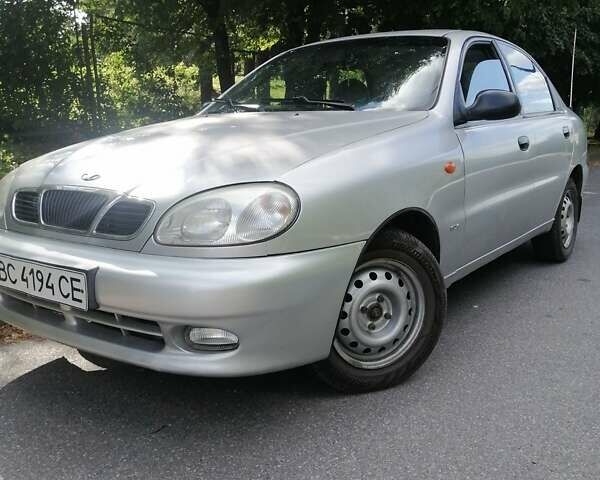 Серый Дэу Ланос, объемом двигателя 1.6 л и пробегом 263 тыс. км за 2200 $, фото 1 на Automoto.ua