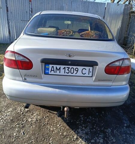 Серый Дэу Ланос, объемом двигателя 1.5 л и пробегом 292 тыс. км за 2000 $, фото 1 на Automoto.ua