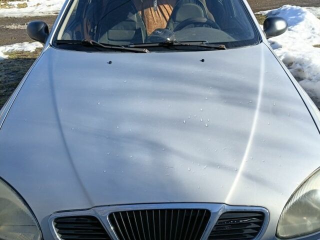 Серый Дэу Ланос, объемом двигателя 1.5 л и пробегом 292 тыс. км за 2000 $, фото 1 на Automoto.ua