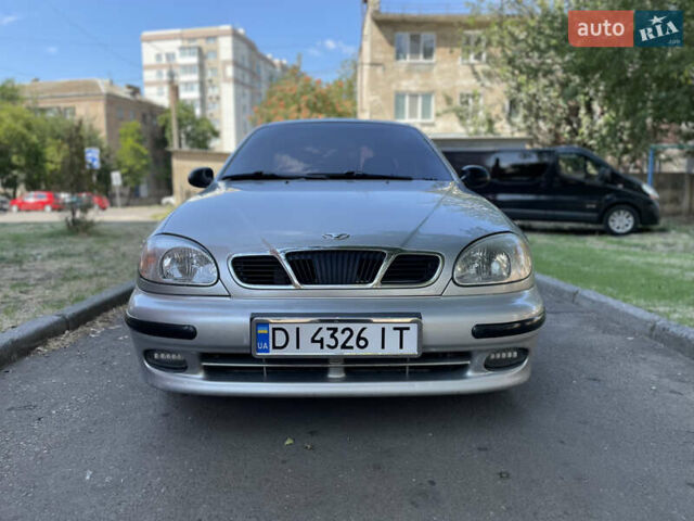 Сірий Деу Ланос, об'ємом двигуна 1.5 л та пробігом 250 тис. км за 2650 $, фото 1 на Automoto.ua