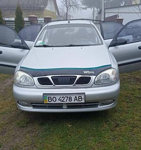 Серый Дэу Ланос, объемом двигателя 1.3 л и пробегом 204 тыс. км за 2000 $, фото 1 на Automoto.ua