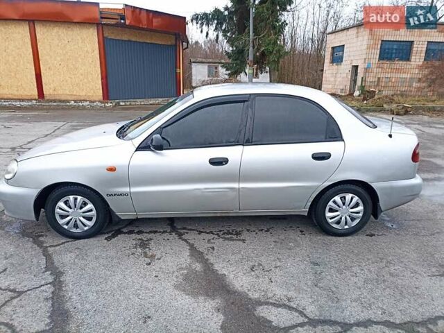 Сірий Деу Ланос, об'ємом двигуна 1.5 л та пробігом 306 тис. км за 2000 $, фото 1 на Automoto.ua