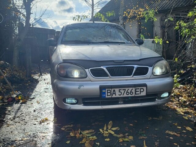Деу Ланос 2002 у Сумах на Automoto.ua Сірий Деу Ланос, об'ємом двигуна 1.5 л та пробігом 258 тис. км за 1429 $, фото 1 на Automoto.ua