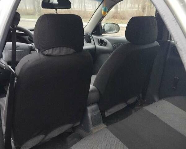 Серый Дэу Ланос, объемом двигателя 1.6 л и пробегом 280 тыс. км за 2300 $, фото 1 на Automoto.ua