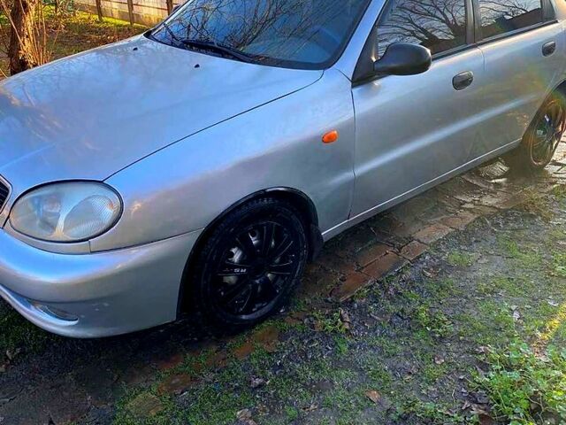 Сірий Деу Ланос, об'ємом двигуна 1.5 л та пробігом 208 тис. км за 1900 $, фото 1 на Automoto.ua