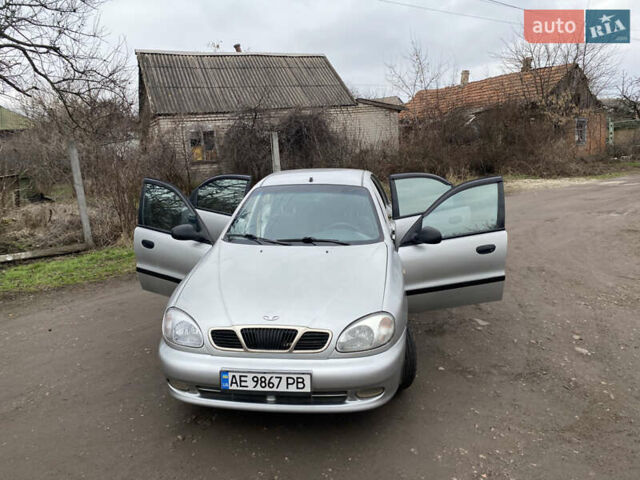 Серый Дэу Ланос, объемом двигателя 1.5 л и пробегом 193 тыс. км за 2950 $, фото 1 на Automoto.ua