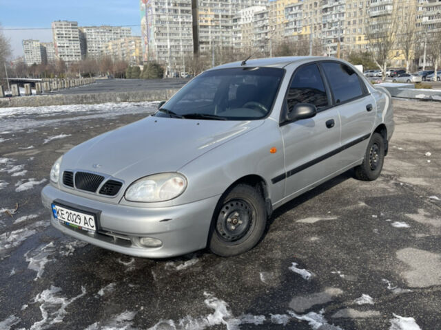 Серый Дэу Ланос, объемом двигателя 1.5 л и пробегом 107 тыс. км за 3200 $, фото 1 на Automoto.ua