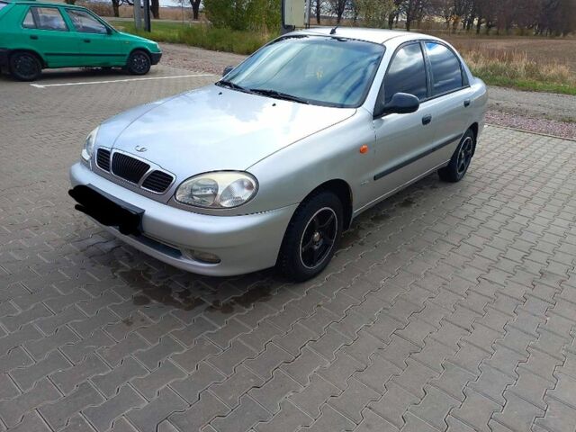 Серый Дэу Ланос, объемом двигателя 1.5 л и пробегом 293 тыс. км за 2500 $, фото 1 на Automoto.ua