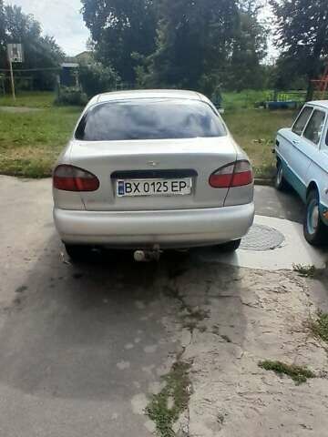 Сірий Деу Ланос, об'ємом двигуна 1.5 л та пробігом 240 тис. км за 2000 $, фото 1 на Automoto.ua