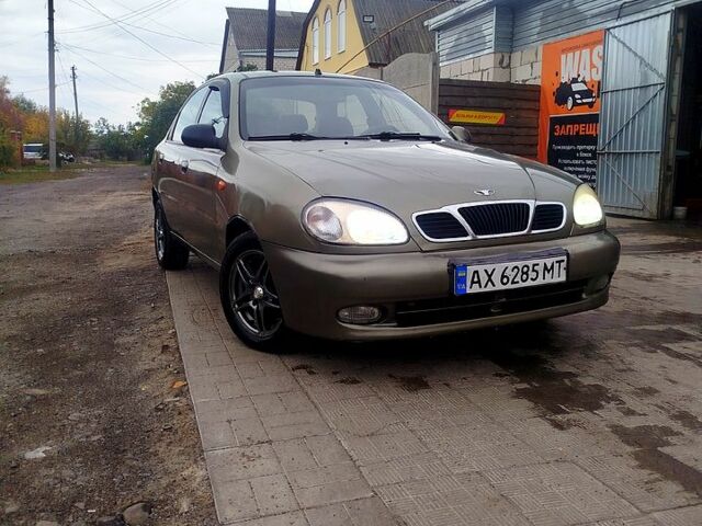 Сірий Деу Ланос, об'ємом двигуна 1.6 л та пробігом 0 тис. км за 1600 $, фото 1 на Automoto.ua