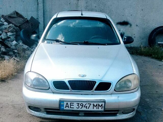 Серый Дэу Ланос, объемом двигателя 1.5 л и пробегом 300 тыс. км за 1700 $, фото 1 на Automoto.ua