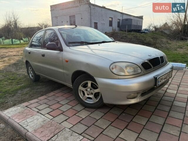 Сірий Деу Ланос, об'ємом двигуна 1.5 л та пробігом 275 тис. км за 1300 $, фото 1 на Automoto.ua