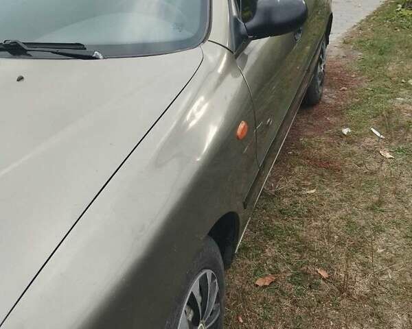 Дэу Ланос 2003 в Днепре (Днепропетровске) на Automoto.ua Серый Дэу Ланос, объемом двигателя 1.3 л и пробегом 200 тыс. км за 1600 $, фото 1 на Automoto.ua