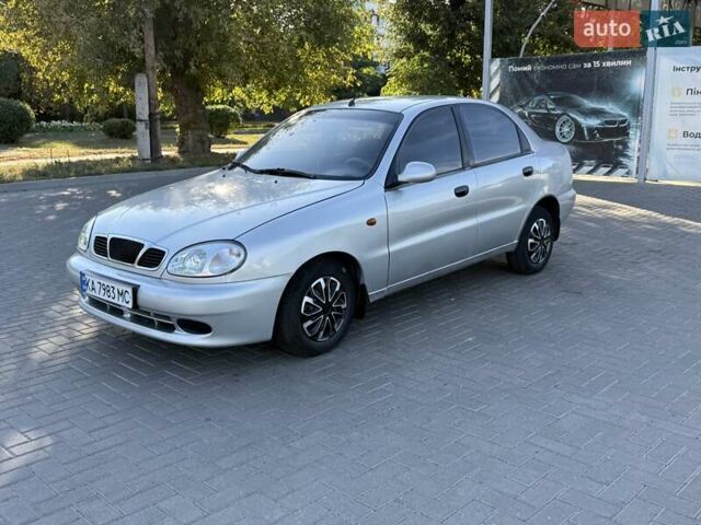 Сірий Деу Ланос, об'ємом двигуна 1.5 л та пробігом 170 тис. км за 2299 $, фото 1 на Automoto.ua