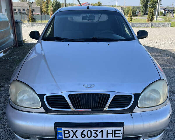 Серый Дэу Ланос, объемом двигателя 1.5 л и пробегом 300 тыс. км за 1600 $, фото 1 на Automoto.ua