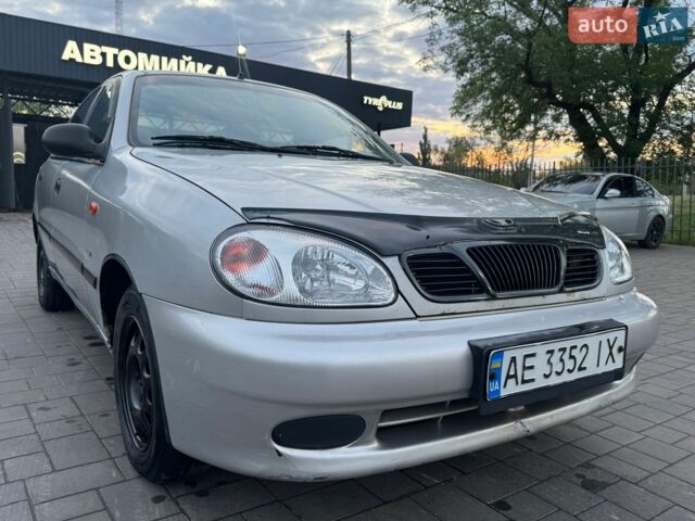 Сірий Деу Ланос, об'ємом двигуна 1.5 л та пробігом 200 тис. км за 1650 $, фото 1 на Automoto.ua