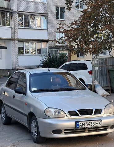 Сірий Деу Ланос, об'ємом двигуна 1.5 л та пробігом 183 тис. км за 1950 $, фото 1 на Automoto.ua