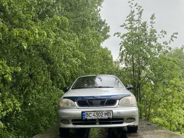 Серый Дэу Ланос, объемом двигателя 1.3 л и пробегом 300 тыс. км за 1800 $, фото 1 на Automoto.ua