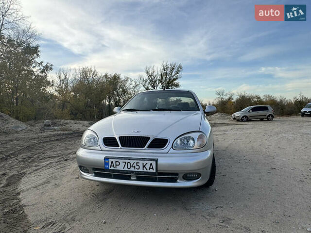 Сірий Деу Ланос, об'ємом двигуна 1.3 л та пробігом 240 тис. км за 2000 $, фото 1 на Automoto.ua