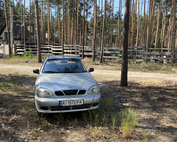 Серый Дэу Ланос, объемом двигателя 1.5 л и пробегом 302 тыс. км за 2500 $, фото 1 на Automoto.ua