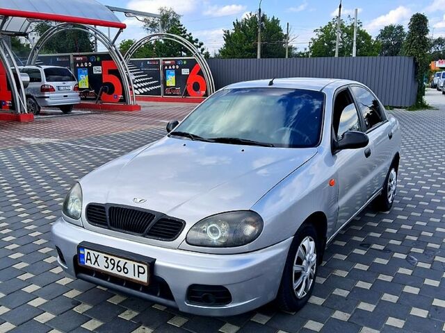 Дэу Ланос 2005 в Полтаве на Automoto.ua Серый Дэу Ланос, объемом двигателя 1.5 л и пробегом 264 тыс. км за 1850 $, фото 1 на Automoto.ua