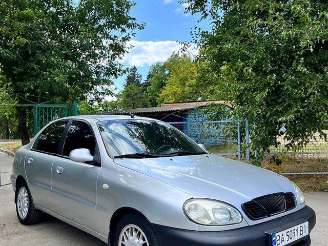 Сірий Деу Ланос, об'ємом двигуна 1.6 л та пробігом 256 тис. км за 2400 $, фото 1 на Automoto.ua